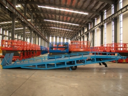 導(dǎo)軌式升降貨梯